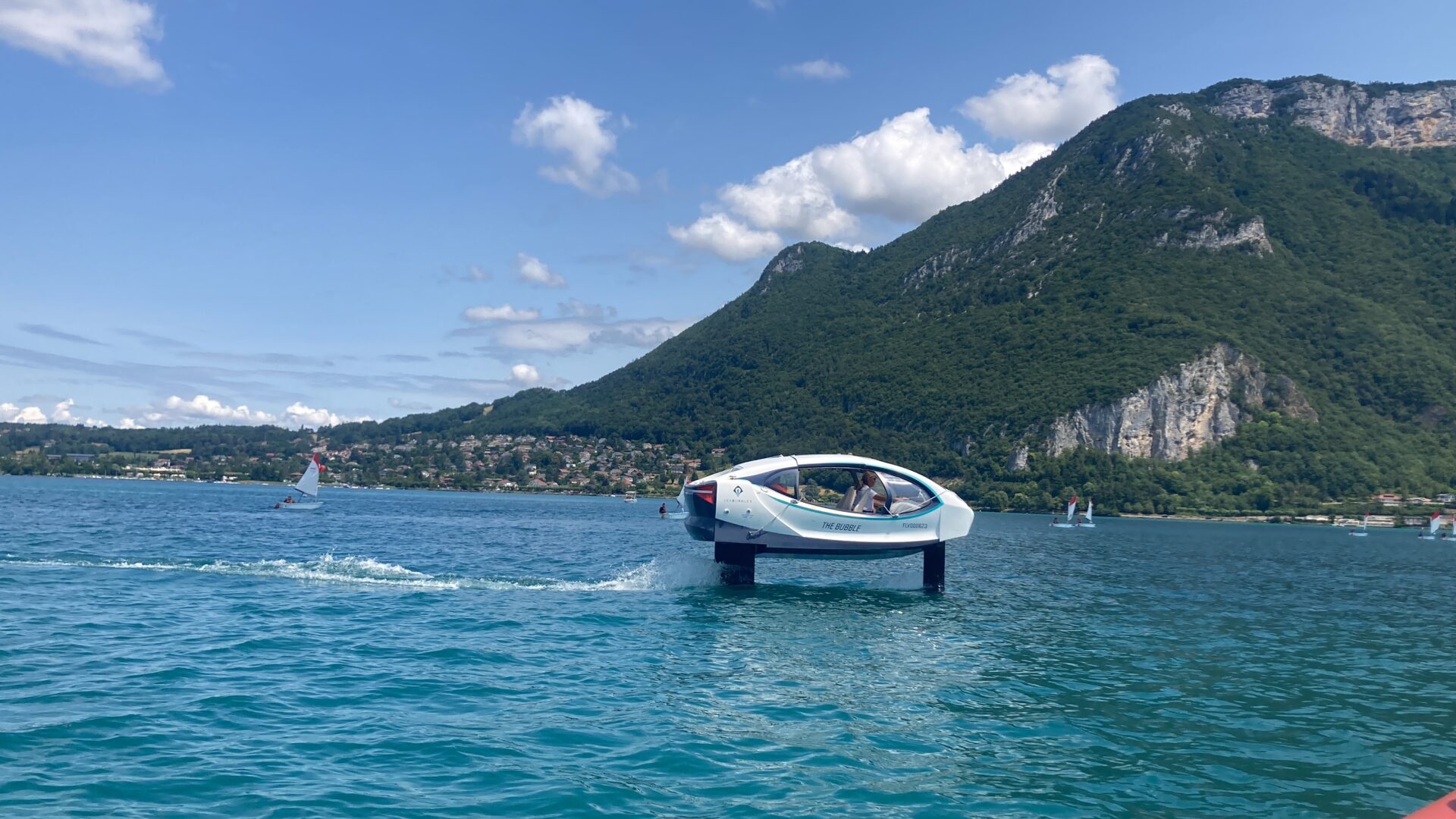 SeaBubbles_sur_le_lac_d'Annecy