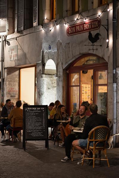restaurant annecy bon pain bon vin le repère des bons vivants à Annecy
