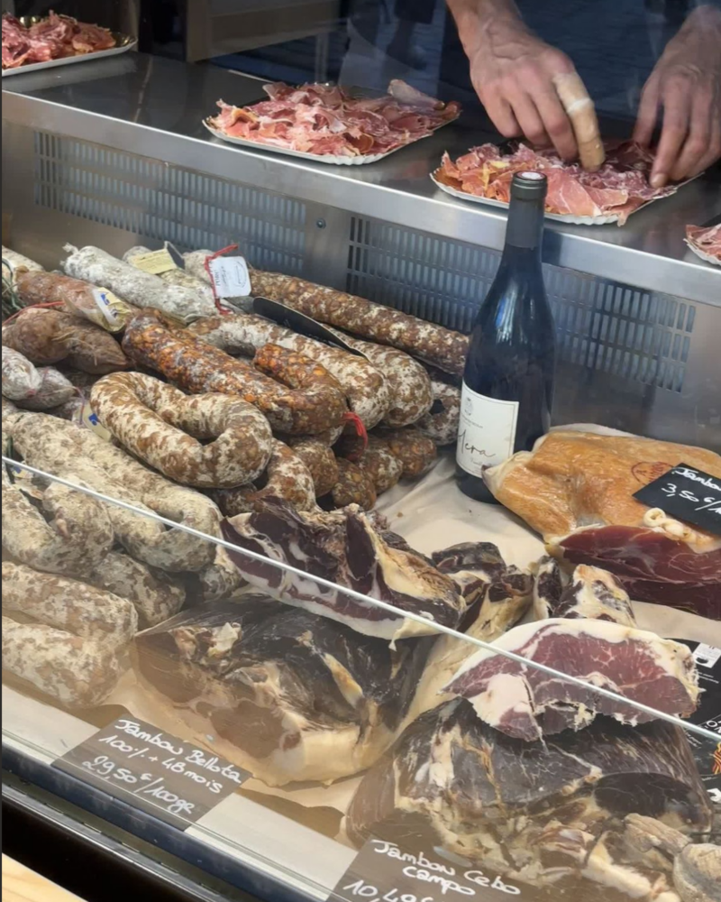 Stand Tête de Lard aux Halles Biltoki à Annecy