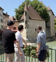 Visite guidée et food tour à Annecy avec MiJA Food