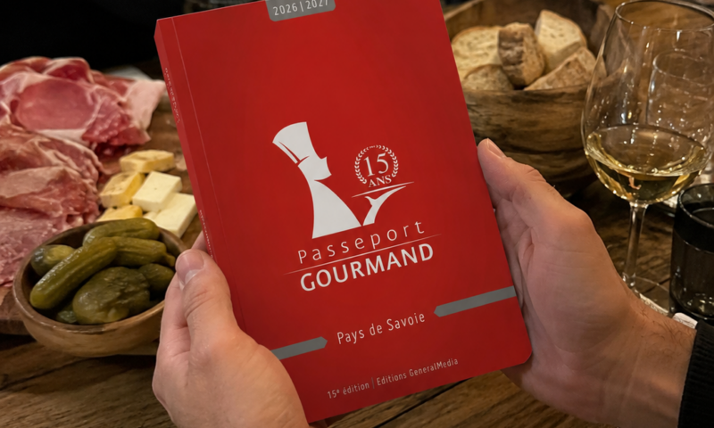 passeport gourmand dans un restaurant à Annecy, un guide et de réductions